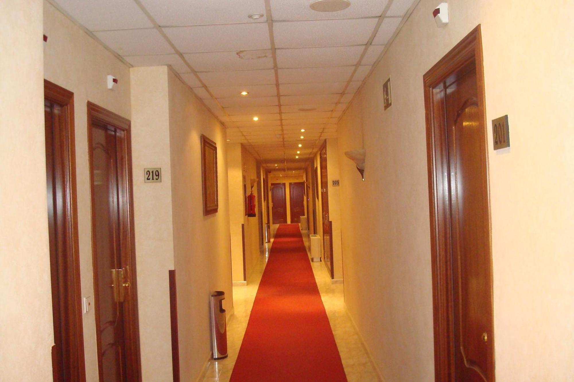 Hotel Roma Aurea Talavera de la Reina Exterior foto