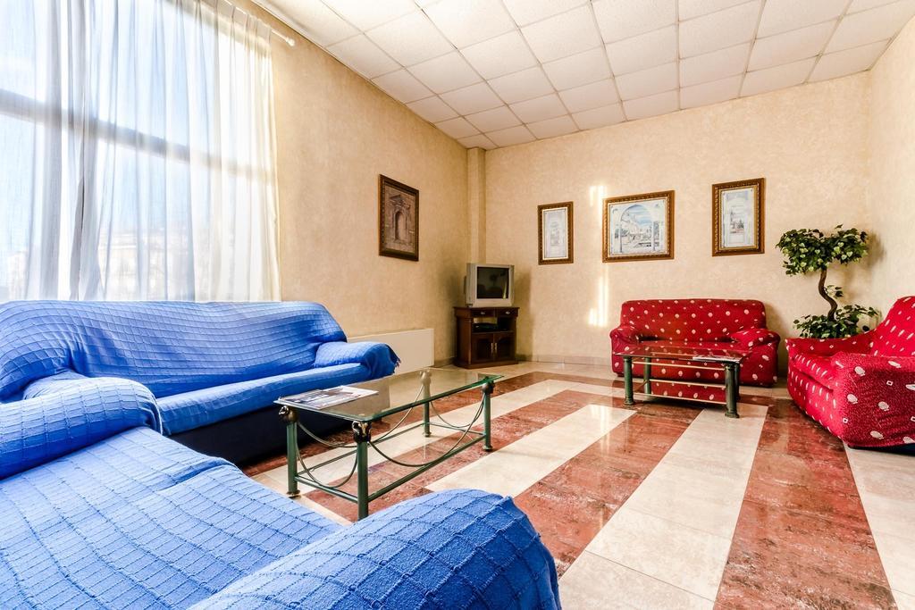 Hotel Roma Aurea Talavera de la Reina Exterior foto